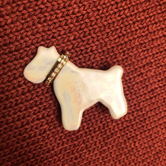 1 of a Kind Dog Brooch - Picture 4 of 6